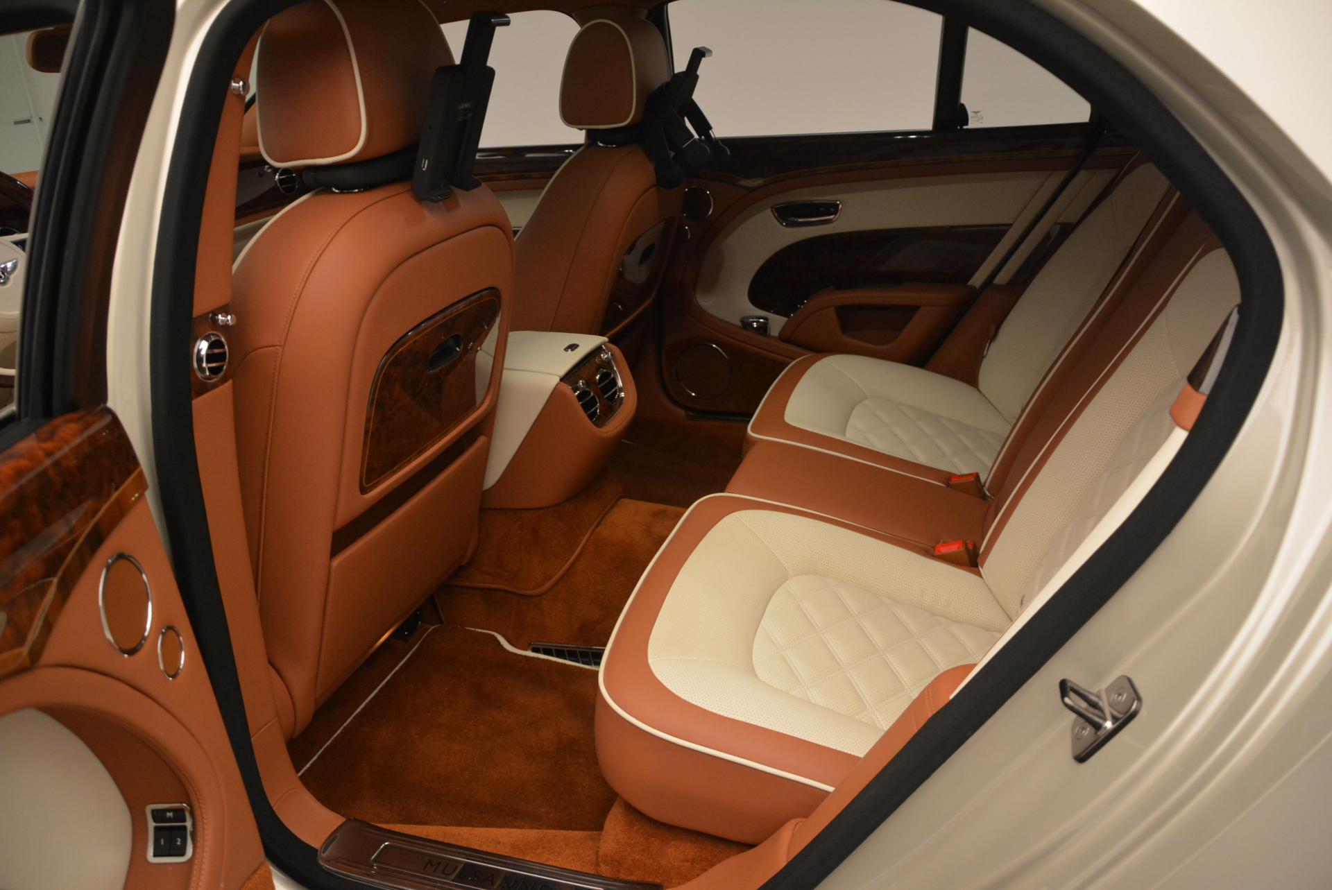 Bentley Mulsanne салон