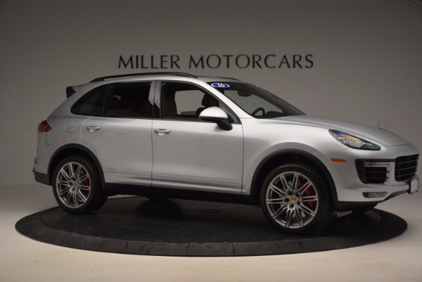 Used 2016 Porsche Cayenne Turbo for sale Sold at Alfa Romeo of Westport in Westport CT 06880 10