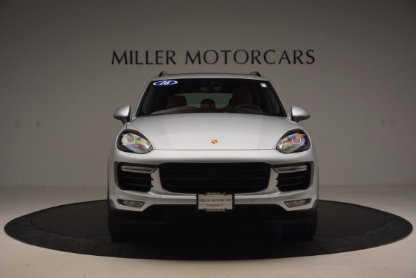 Used 2016 Porsche Cayenne Turbo for sale Sold at Alfa Romeo of Westport in Westport CT 06880 12