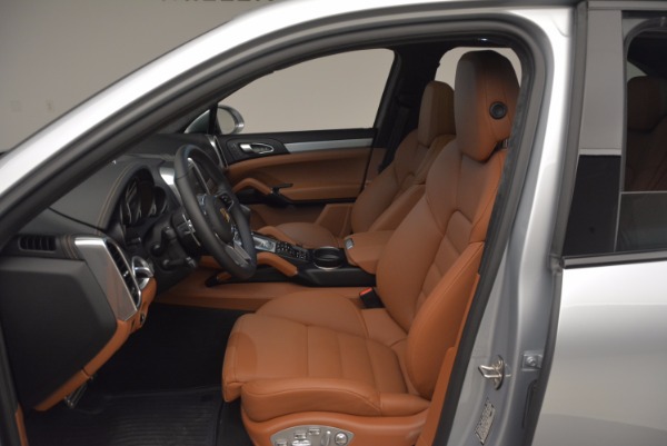 Used 2016 Porsche Cayenne Turbo for sale Sold at Alfa Romeo of Westport in Westport CT 06880 19