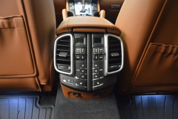 Used 2016 Porsche Cayenne Turbo for sale Sold at Alfa Romeo of Westport in Westport CT 06880 28