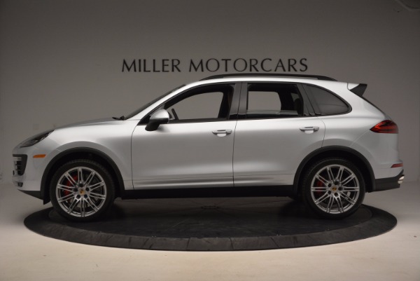 Used 2016 Porsche Cayenne Turbo for sale Sold at Alfa Romeo of Westport in Westport CT 06880 3