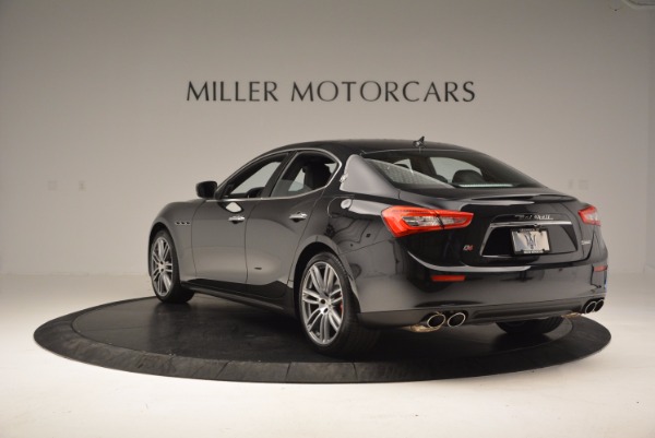 Used 2017 Maserati Ghibli S Q4 for sale Sold at Alfa Romeo of Westport in Westport CT 06880 4