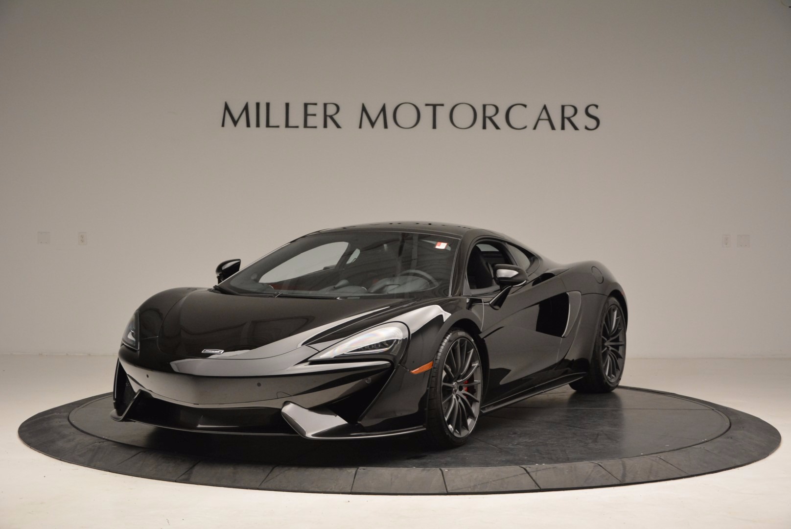 Used 2017 McLaren 570GT for sale Sold at Alfa Romeo of Westport in Westport CT 06880 1