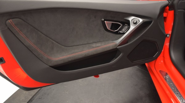 Used 2016 Lamborghini Huracan LP 580-2 for sale Sold at Alfa Romeo of Westport in Westport CT 06880 18