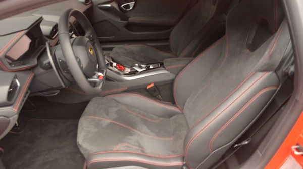 Used 2016 Lamborghini Huracan LP 580-2 for sale Sold at Alfa Romeo of Westport in Westport CT 06880 20