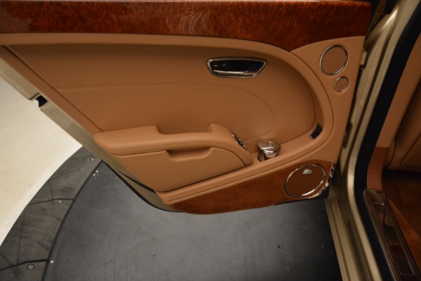 Used 2011 Bentley Mulsanne for sale Sold at Alfa Romeo of Westport in Westport CT 06880 26