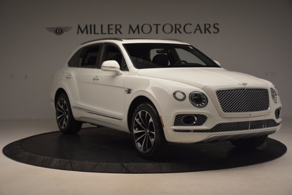 Used 2017 Bentley Bentayga for sale Sold at Alfa Romeo of Westport in Westport CT 06880 11