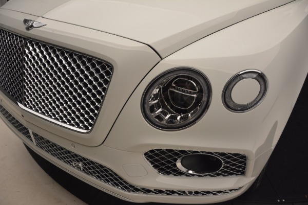 Used 2017 Bentley Bentayga for sale Sold at Alfa Romeo of Westport in Westport CT 06880 14