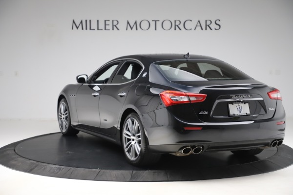 Used 2017 Maserati Ghibli S Q4 for sale Sold at Alfa Romeo of Westport in Westport CT 06880 5