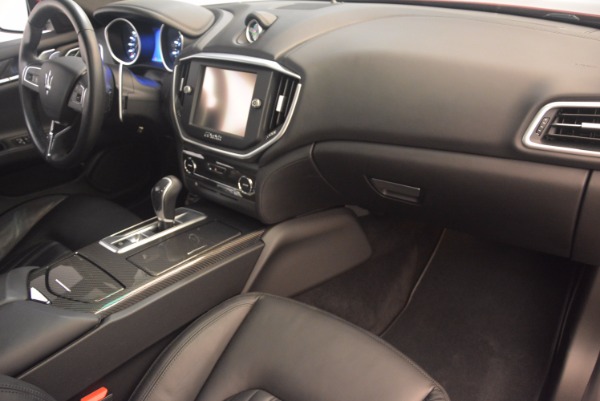 Used 2014 Maserati Ghibli S Q4 for sale Sold at Alfa Romeo of Westport in Westport CT 06880 19