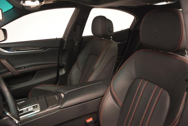 Used 2015 Maserati Ghibli S Q4 for sale Sold at Alfa Romeo of Westport in Westport CT 06880 14