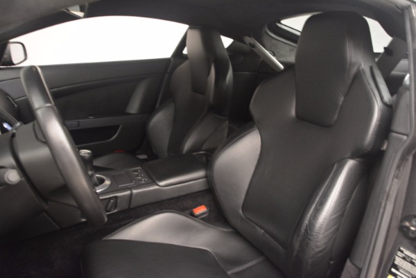 Used 2006 Aston Martin V8 Vantage Coupe for sale Sold at Alfa Romeo of Westport in Westport CT 06880 17