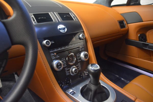 Used 2009 Aston Martin V8 Vantage for sale Sold at Alfa Romeo of Westport in Westport CT 06880 17