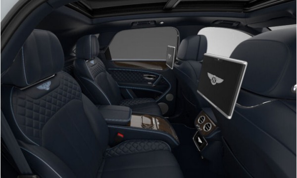 Used 2017 Bentley Bentayga W12 for sale Sold at Alfa Romeo of Westport in Westport CT 06880 7