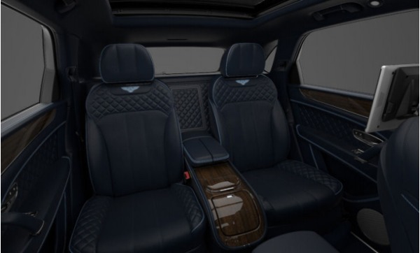 Used 2017 Bentley Bentayga W12 for sale Sold at Alfa Romeo of Westport in Westport CT 06880 8