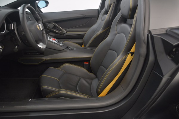 Used 2015 Lamborghini Aventador LP 700-4 for sale Sold at Alfa Romeo of Westport in Westport CT 06880 24