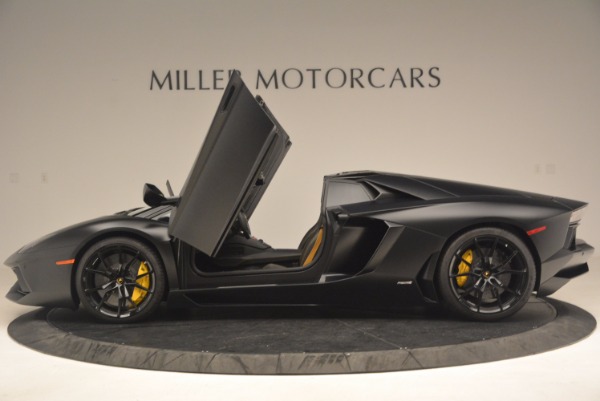 Used 2015 Lamborghini Aventador LP 700-4 for sale Sold at Alfa Romeo of Westport in Westport CT 06880 3