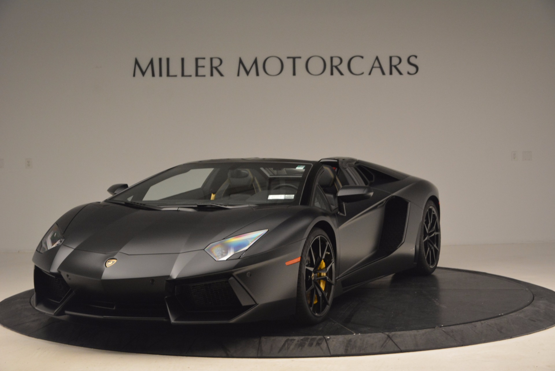 Used 2015 Lamborghini Aventador LP 700-4 for sale Sold at Alfa Romeo of Westport in Westport CT 06880 1