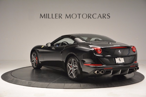 Used 2015 Ferrari California T for sale Sold at Alfa Romeo of Westport in Westport CT 06880 17