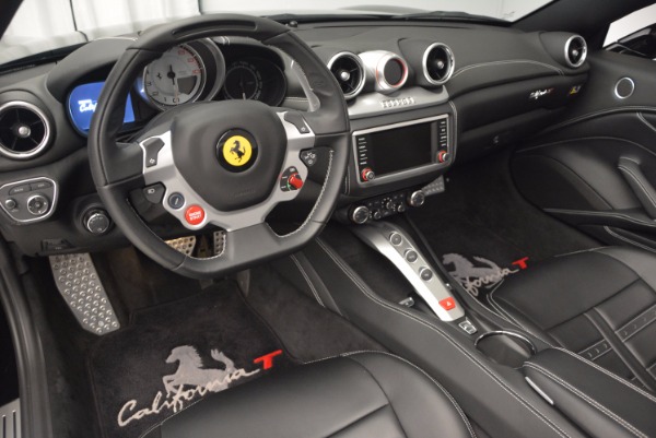 Used 2015 Ferrari California T for sale $153,900 at Alfa Romeo of Westport in Westport CT 06880 25