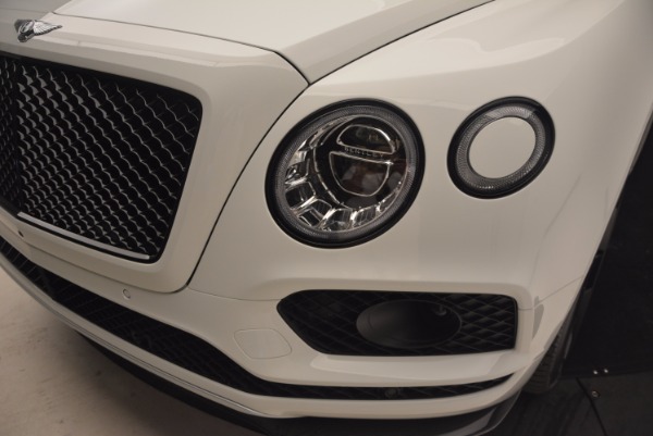 New 2018 Bentley Bentayga Black Edition for sale Sold at Alfa Romeo of Westport in Westport CT 06880 17