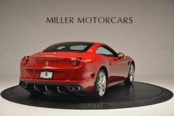 Used 2015 Ferrari California T for sale Sold at Alfa Romeo of Westport in Westport CT 06880 19