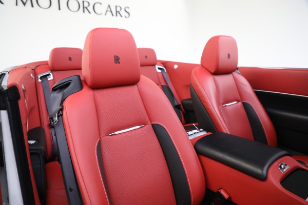 Used 2018 Rolls-Royce Dawn Black Badge for sale $289,895 at Alfa Romeo of Westport in Westport CT 06880 19