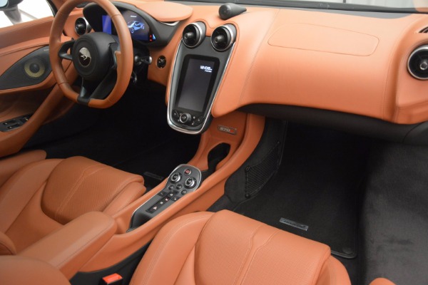 Used 2016 McLaren 570S for sale Sold at Alfa Romeo of Westport in Westport CT 06880 18