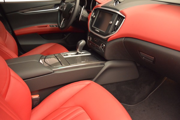 Used 2015 Maserati Ghibli S Q4 for sale Sold at Alfa Romeo of Westport in Westport CT 06880 20