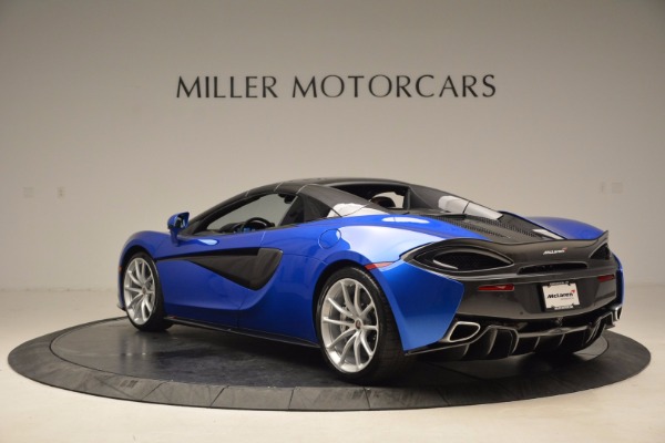 Used 2018 McLaren 570S Spider for sale Sold at Alfa Romeo of Westport in Westport CT 06880 17