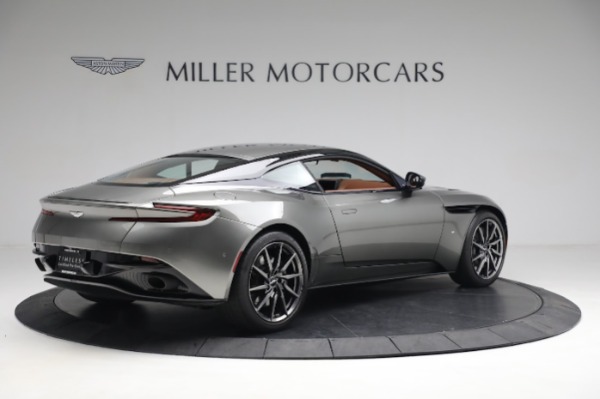 Used 2017 Aston Martin DB11 V12 for sale Sold at Alfa Romeo of Westport in Westport CT 06880 7