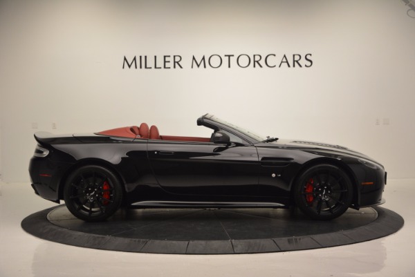 Used 2015 Aston Martin V12 Vantage S Roadster for sale Sold at Alfa Romeo of Westport in Westport CT 06880 9