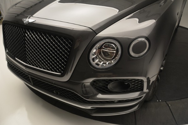 Used 2018 Bentley Bentayga W12 Signature for sale Sold at Alfa Romeo of Westport in Westport CT 06880 15