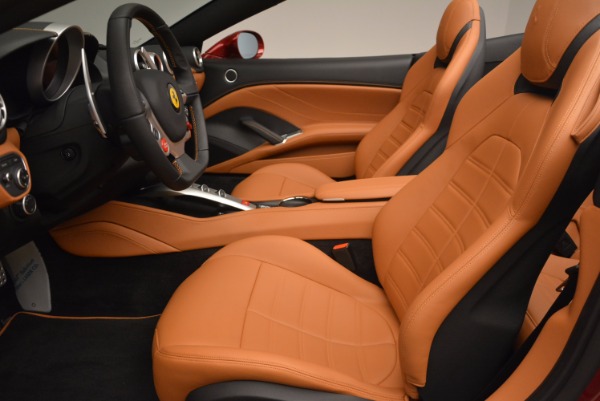 Used 2017 Ferrari California T for sale Sold at Alfa Romeo of Westport in Westport CT 06880 26