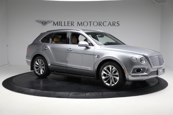 Used 2018 Bentley Bentayga W12 Signature Edition for sale $94,900 at Alfa Romeo of Westport in Westport CT 06880 10