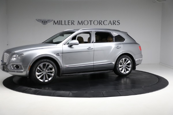 Used 2018 Bentley Bentayga W12 Signature Edition for sale Sold at Alfa Romeo of Westport in Westport CT 06880 2