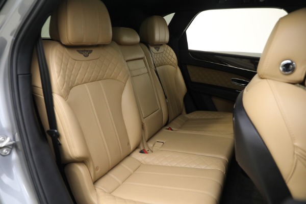 Used 2018 Bentley Bentayga W12 Signature Edition for sale Sold at Alfa Romeo of Westport in Westport CT 06880 27