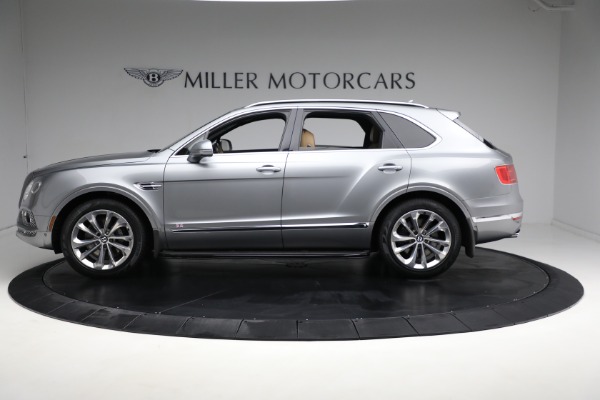 Used 2018 Bentley Bentayga W12 Signature Edition for sale $94,900 at Alfa Romeo of Westport in Westport CT 06880 3