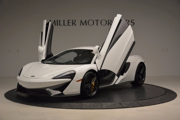 New 2017 McLaren 570S for sale Sold at Alfa Romeo of Westport in Westport CT 06880 14