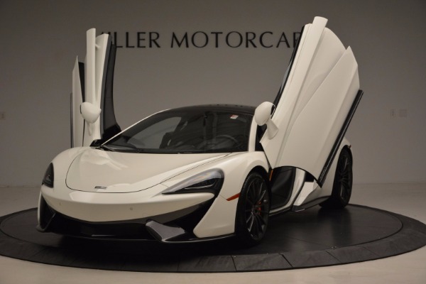 Used 2017 McLaren 570GT for sale Sold at Alfa Romeo of Westport in Westport CT 06880 23