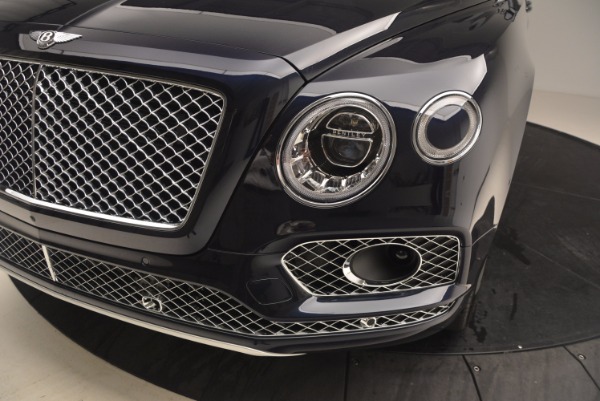 Used 2018 Bentley Bentayga W12 Signature for sale Sold at Alfa Romeo of Westport in Westport CT 06880 15