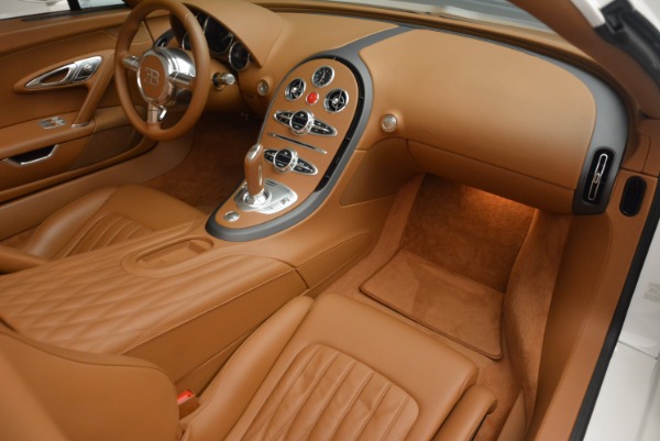 Used 2011 Bugatti Veyron 16.4 Grand Sport for sale Call for price at Alfa Romeo of Westport in Westport CT 06880 19