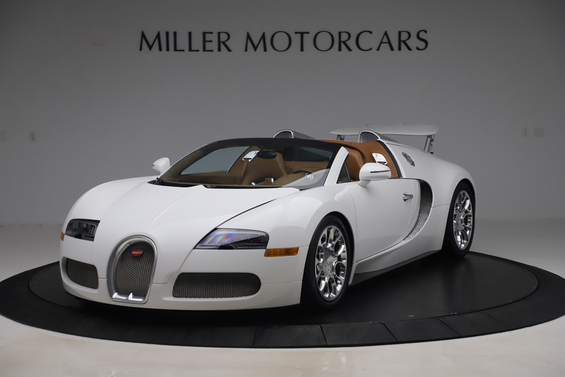 Used 2011 Bugatti Veyron 16.4 Grand Sport for sale Call for price at Alfa Romeo of Westport in Westport CT 06880 1