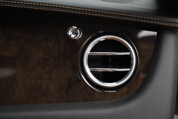 Used 2017 Bentley Continental GT W12 for sale Sold at Alfa Romeo of Westport in Westport CT 06880 26