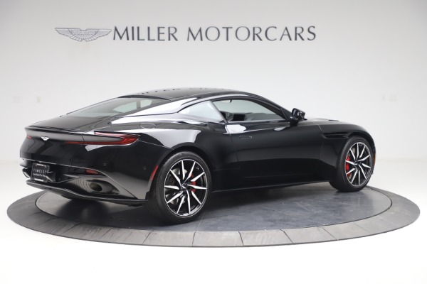 Used 2017 Aston Martin DB11 V12 Coupe for sale Sold at Alfa Romeo of Westport in Westport CT 06880 7