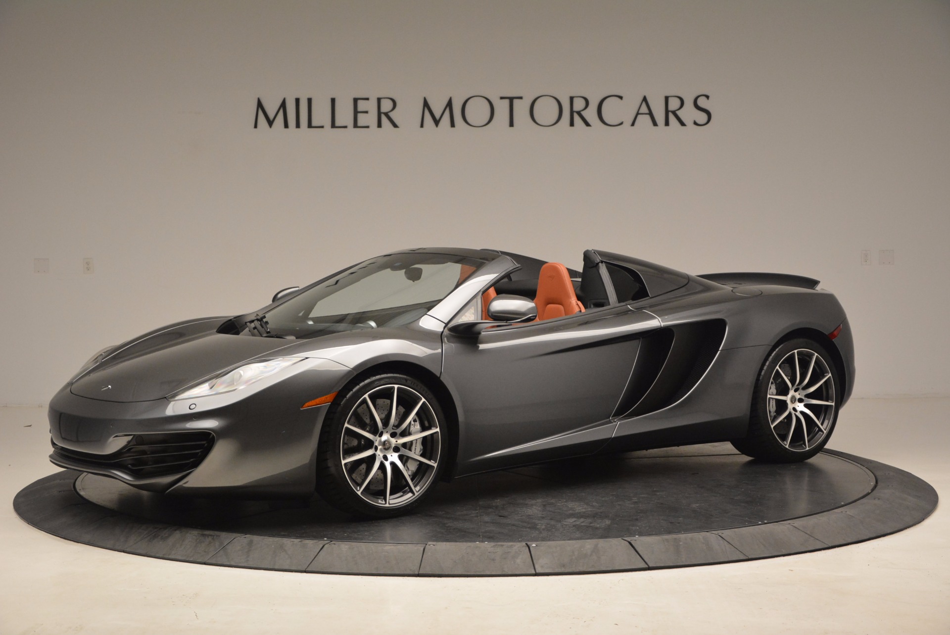 Used 2014 McLaren MP4-12C SPIDER Convertible for sale Sold at Alfa Romeo of Westport in Westport CT 06880 1