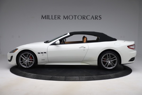 Used 2017 Maserati GranTurismo Convertible Sport for sale Sold at Alfa Romeo of Westport in Westport CT 06880 15