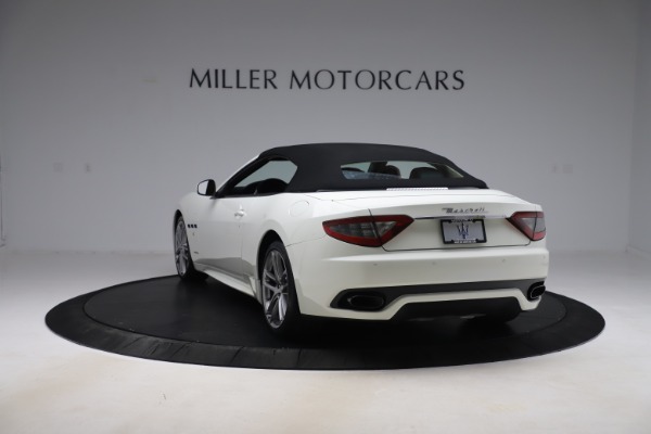 Used 2017 Maserati GranTurismo Convertible Sport for sale Sold at Alfa Romeo of Westport in Westport CT 06880 17