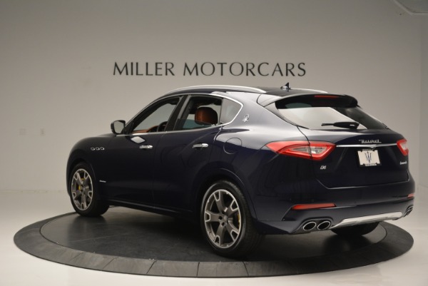 Used 2018 Maserati Levante Q4 GranLusso for sale Sold at Alfa Romeo of Westport in Westport CT 06880 5